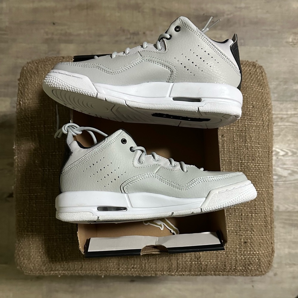 Nike Jordan 23 youth 6.5